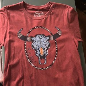 Buffalo Skull TShirt - Brand New